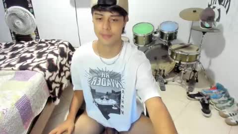 Snapshot of ben_falcon chatting on October 30, 2025, 3:30 am Ben online show from October 30, 2025, 3:30 am