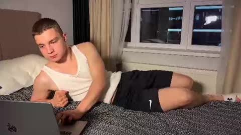 ben_harmon online show from June 21, 2026, 7:05 pm
