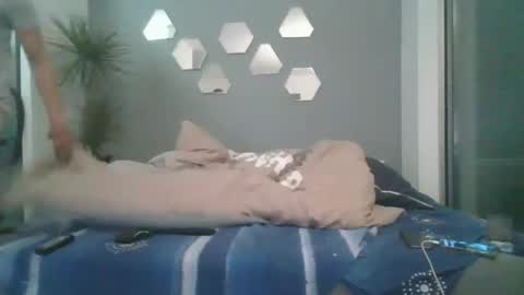 Snapshot of benbare13 chatting on January 8, 2025, 10:48 pm benbare13 online show from January 8, 2025, 10:48 pm