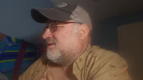 Snapshot of bendavewill chatting on December 16, 2024, 5:06 am Bendavewill online show from December 16, 2024, 5:06 am