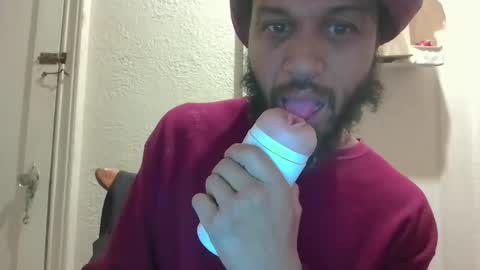 Snapshot of bendovereasy chatting on December 4, 2025, 4:33 am bendovereasy online show from December 4, 2025, 4:33 am