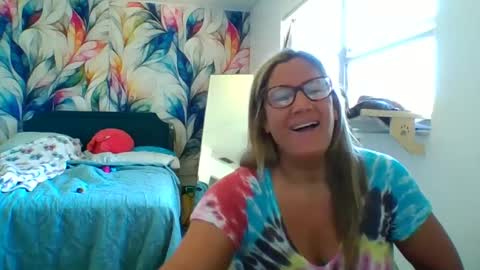 Snapshot of bendybecky69 chatting on March 7, 2025, 4:00 pm Becky online show from March 7, 2025, 4:00 pm
