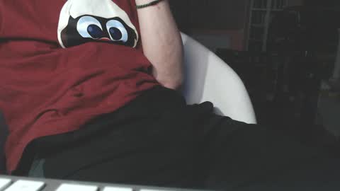 Snapshot of benijamin chatting on May 4, 2026, 9:22 pm benijamin online show from May 4, 2026, 9:22 pm