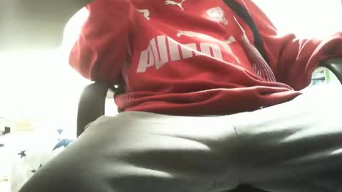 Snapshot of beninoam75 chatting on December 12, 2024, 2:00 pm beninoam75 online show from December 12, 2024, 2:00 pm