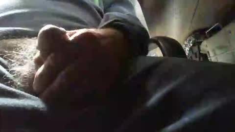 Snapshot of beninoam75 chatting on February 14, 2026, 10:23 am beninoam75 online show from February 14, 2026, 10:23 am