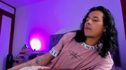 benjamin_fiore online show from February 5, 2026, 10:36 pm