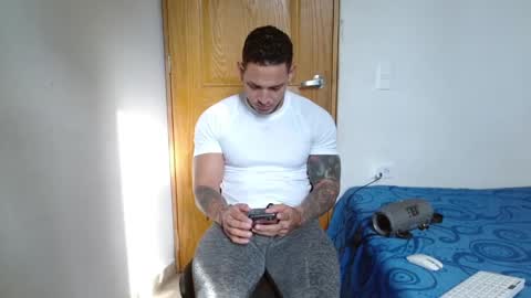 Snapshot of benjamin_isaac chatting on January 4, 2025, 8:48 pm benjamin_isaac online show from January 4, 2025, 8:48 pm