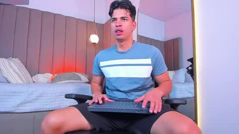 BENJAMIN online show from May 20, 2026, 2:07 am