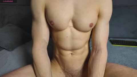 Snapshot of benjaminbond chatting on February 28, 2026, 9:10 am benjaminkarl02 online show from February 28, 2026, 9:10 am