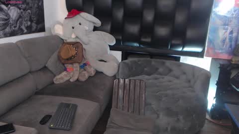 benjamincooperk online show from April 1, 2026, 5:08 am