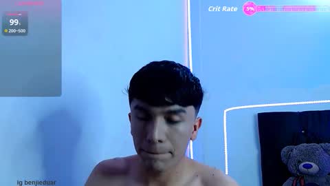 Snapshot of benji_hoter chatting on November 14, 2025, 12:42 am Benji Hoter online show from November 14, 2025, 12:42 am