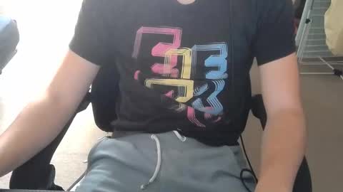 Benjifrenchi online show from November 19, 2025, 9:53 am