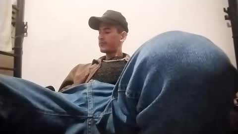 Snapshot of bennivanni chatting on January 29, 2025, 10:16 am bennivanni online show from January 29, 2025, 10:16 am