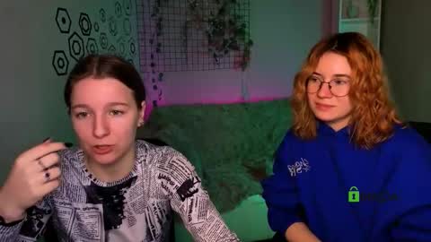 Snapshot of benny_duglas chatting on January 7, 2026, 10:07 am Benny online show from January 7, 2026, 10:07 am