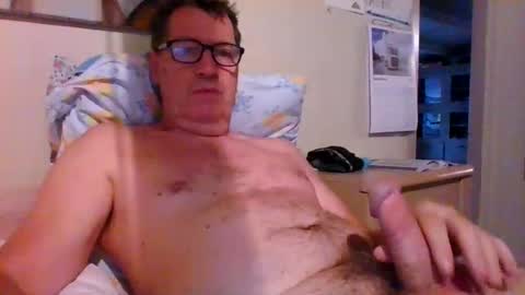 bennybutterfly007 online show from September 9, 2025, 8:25 am