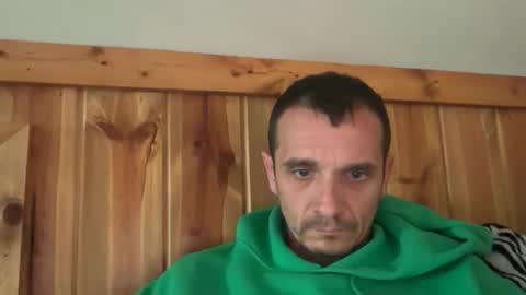 benny and innocentvixon online show from May 17, 2026, 7:32 pm