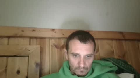 benny and innocentvixon online show from May 18, 2026, 6:25 pm
