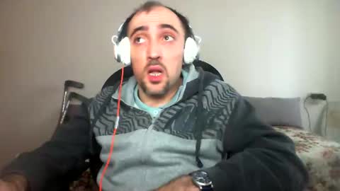 bentish online show from December 28, 2024, 1:17 pm