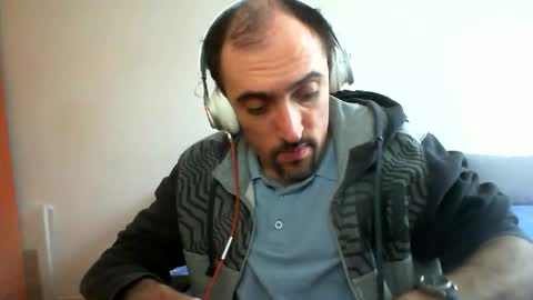 bentish online show from February 15, 2025, 11:39 am