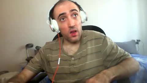 bentish online show from September 19, 2025, 7:32 am