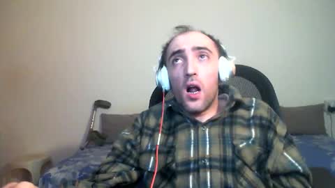 bentish online show from December 16, 2025, 3:39 pm