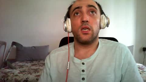 Snapshot of bentish chatting on July 6, 2026, 10:56 am bentish online show from July 6, 2026, 10:56 am