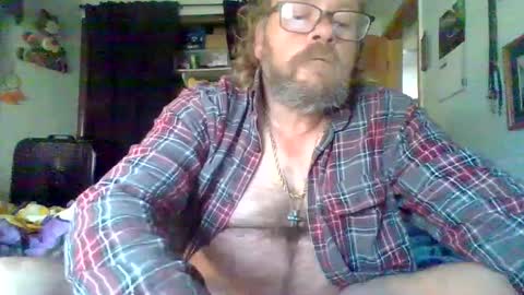 Snapshot of bergeeric1970 chatting on September 13, 2025, 9:03 pm bergeeric1970 online show from September 13, 2025, 9:03 pm