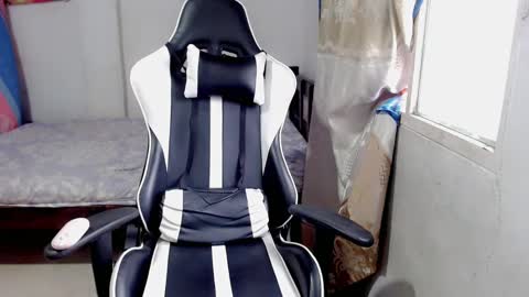 Bergon77 online show from February 22, 2025, 6:41 pm