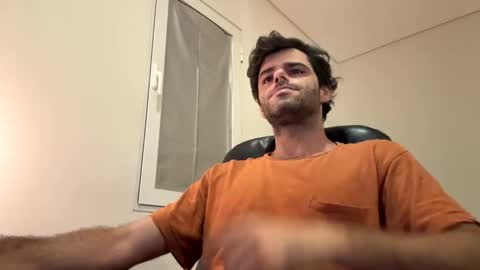 Snapshot of berltex chatting on December 20, 2025, 2:07 am Berltex online show from December 20, 2025, 2:07 am