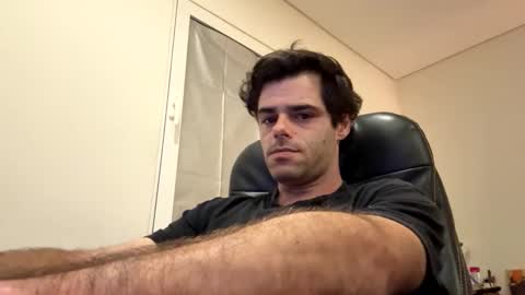 Snapshot of berltex chatting on January 9, 2026, 4:04 am Berltex online show from January 9, 2026, 4:04 am