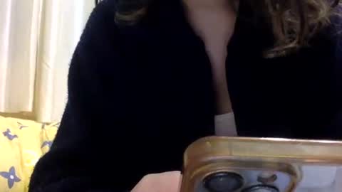 Snapshot of bermudatriangle12 chatting on February 28, 2026, 2:40 pm tixxie online show from February 28, 2026, 2:40 pm