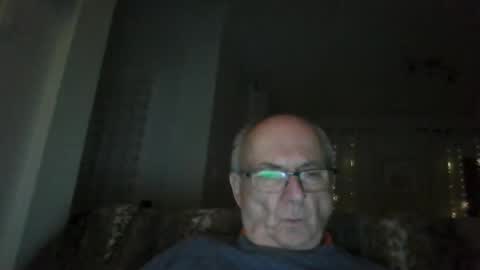 bernard1102 online show from January 16, 2026, 1:09 am