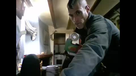 bernichaoss77 online show from February 2, 2025, 8:08 pm