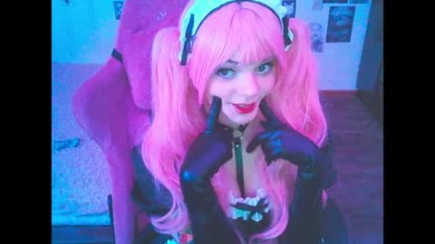 BerrieKitten online show from April 15, 2026, 7:10 pm