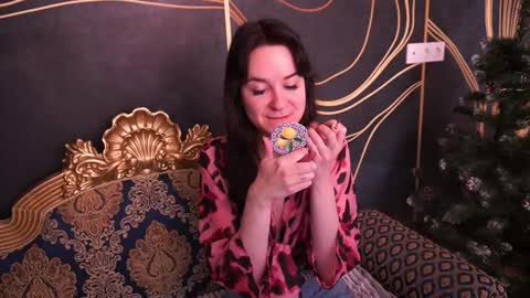 Snapshot of berrydiva chatting on January 17, 2026, 7:02 am Violette online show from January 17, 2026, 7:02 am