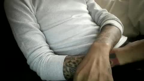 ToxicPipe757 online show from February 5, 2025, 4:36 pm