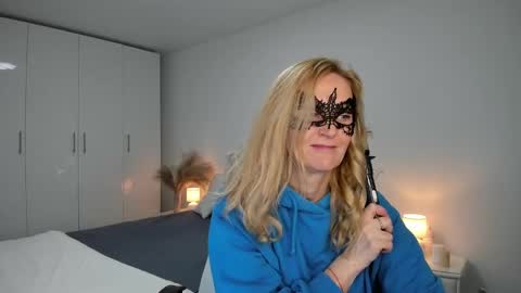 best__angelica online show from December 3, 2024, 2:38 pm