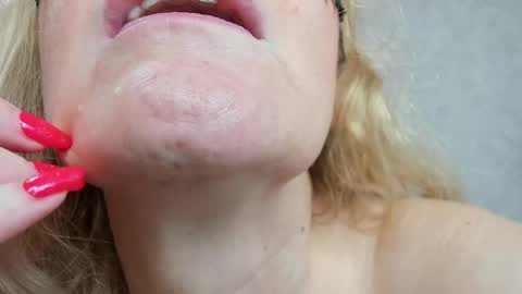 best__angelica online show from February 13, 2025, 6:48 pm