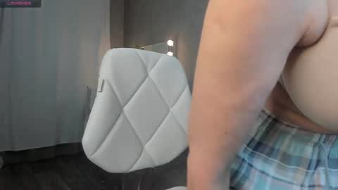 best__angelica online show from October 9, 2025, 4:16 pm