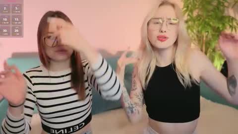 Danny and Kira online show from September 9, 2025, 10:15 am