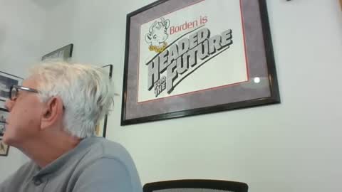 Snapshot of bestshot1951 chatting on December 4, 2024, 3:54 pm bestshot1951 online show from December 4, 2024, 3:54 pm