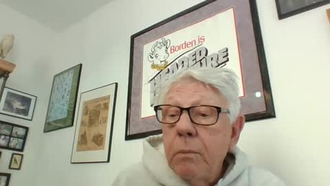 Snapshot of bestshot1951 chatting on December 12, 2024, 1:49 pm bestshot1951 online show from December 12, 2024, 1:49 pm