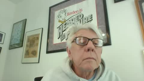 Snapshot of bestshot1951 chatting on January 9, 2026, 4:21 pm bestshot1951 online show from January 9, 2026, 4:21 pm