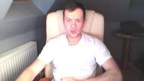 bestworld_ online show from November 27, 2025, 5:15 pm