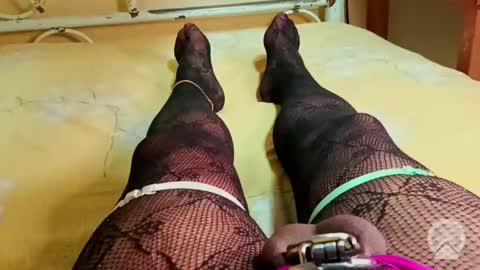 Sissyforever online show from September 14, 2025, 5:28 am