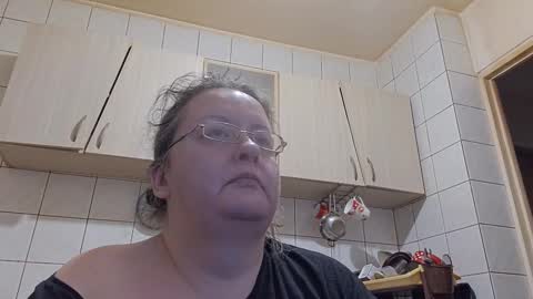 Snapshot of bethnorth chatting on December 22, 2025, 2:30 am bethnorth online show from December 22, 2025, 2:30 am