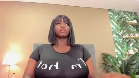 Snapshot of betsybennet chatting on February 15, 2026, 8:35 am BETSY online show from February 15, 2026, 8:35 am