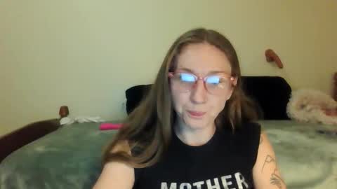 Snapshot of bettysboxxx chatting on October 11, 2025, 1:05 am bettysboxxx online show from October 11, 2025, 1:05 am