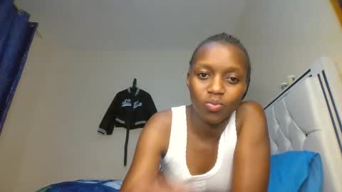 Snapshot of beverlyne5 chatting on February 17, 2026, 2:13 pm beverly online show from February 17, 2026, 2:13 pm