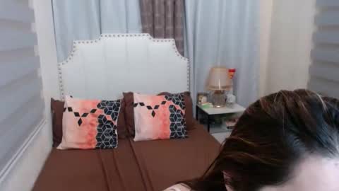 Snapshot of bevora13 chatting on February 17, 2026, 1:46 am Nixie online show from February 17, 2026, 1:46 am